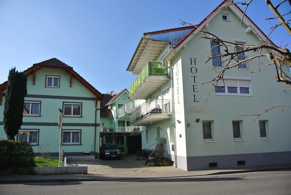 Park Hotel & Gaestehaus Руст Экстерьер фото